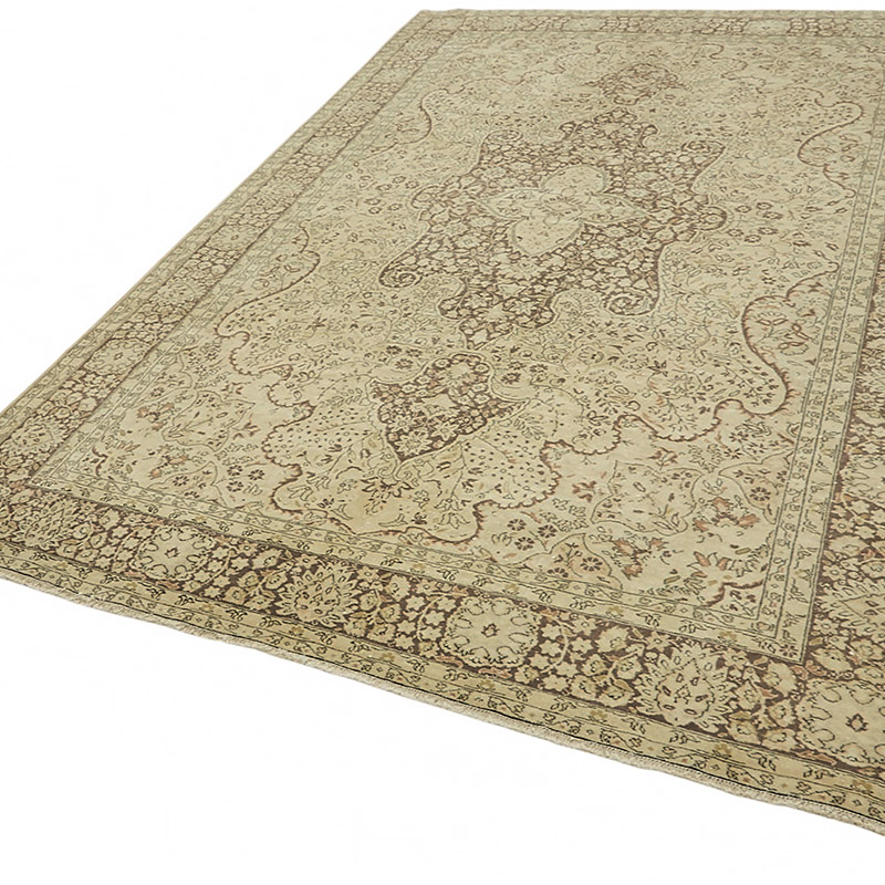 Vintage Hand-Knotted Oriental Rug - 6' 9" x 9' 11" (81" x 119") - K0087670