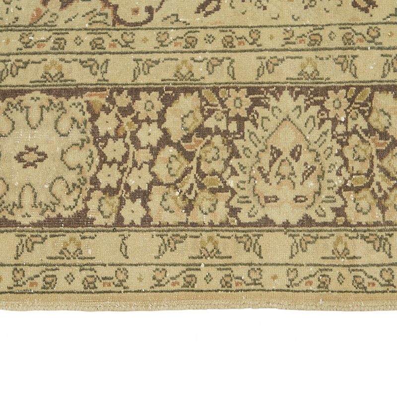 Vintage Hand-Knotted Oriental Rug - 6' 9" x 9' 11" (81" x 119") - K0087670