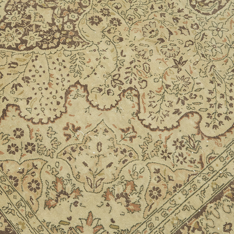 Vintage Hand-Knotted Oriental Rug - 6' 9" x 9' 11" (81" x 119") - K0087670