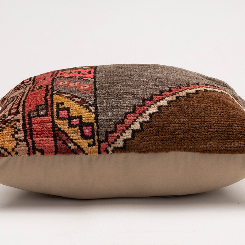 Turkish Pillow Cover - 1' 8" x 1' 8" (20" x 20") - K0087700