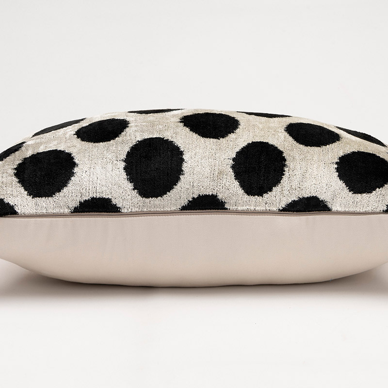 Velvet Ikat Pillow Cover - 2'  x 1' 4" (24" x 16") - K0087758