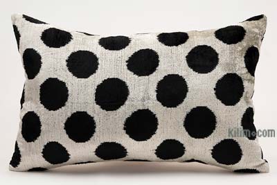 Velvet Ikat Pillow Cover - 2'  x 1' 4" (24" x 16")
