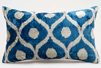 Kadife Ikat Yastık Kılıfı - 50 cm x 30 cm