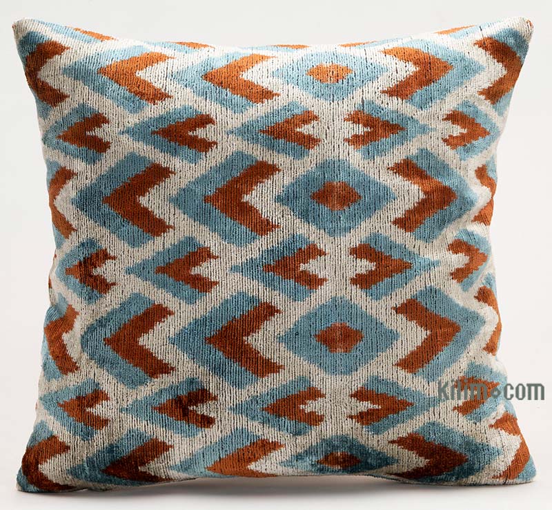 Velvet Ikat Pillow Cover - 1' 4" x 1' 4" (16" x 16") - K0087775