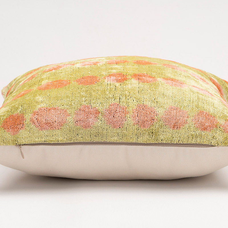 Velvet Ikat Pillow Cover - 1' 4" x 1' 4" (16" x 16") - K0087778