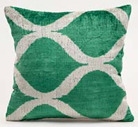 Kadife Ikat Yastık Kılıfı - 40 cm x 40 cm
