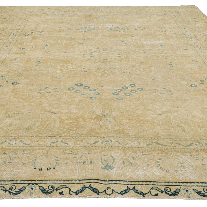 Vintage Turkish Hand-Knotted Rug - 7' 10" x 10' 10" (94" x 130") - K0087812