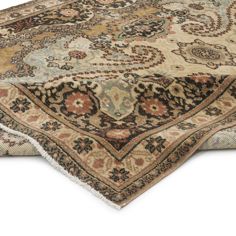 Vintage Turkish Hand-Knotted Rug - 6' 9" x 9' 9" (81" x 117") - K0087821