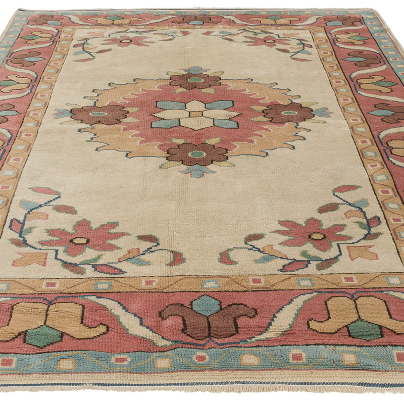 Vintage Turkish Hand-Knotted Rug - 5' 7" x 8' 1" (67" x 97") - K0087822