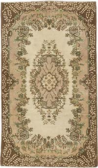 Vintage Turkish Hand-Knotted Rug - 4' 1" x 7' 1" (49" x 85")