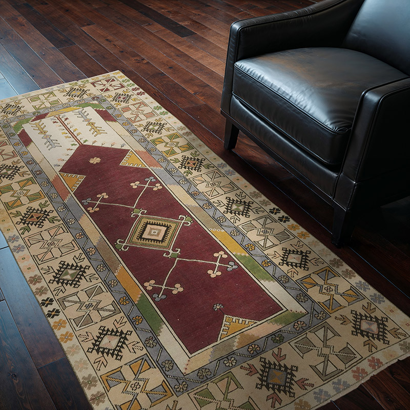 Vintage Turkish Hand-Knotted Rug - 3' 5" x 6' 3" (41" x 75") - K0087841
