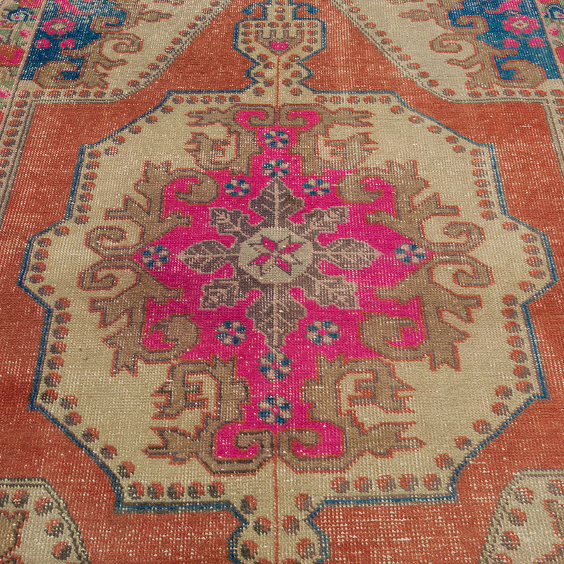 Vintage Turkish Hand-Knotted Rug - 4' 6" x 7' 1" (54" x 85") - K0087843