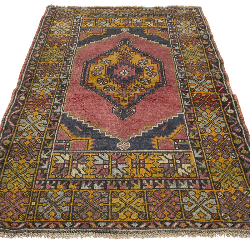 Vintage Turkish Hand-Knotted Rug - 3' 3" x 5' 7" (39" x 67") - K0087848
