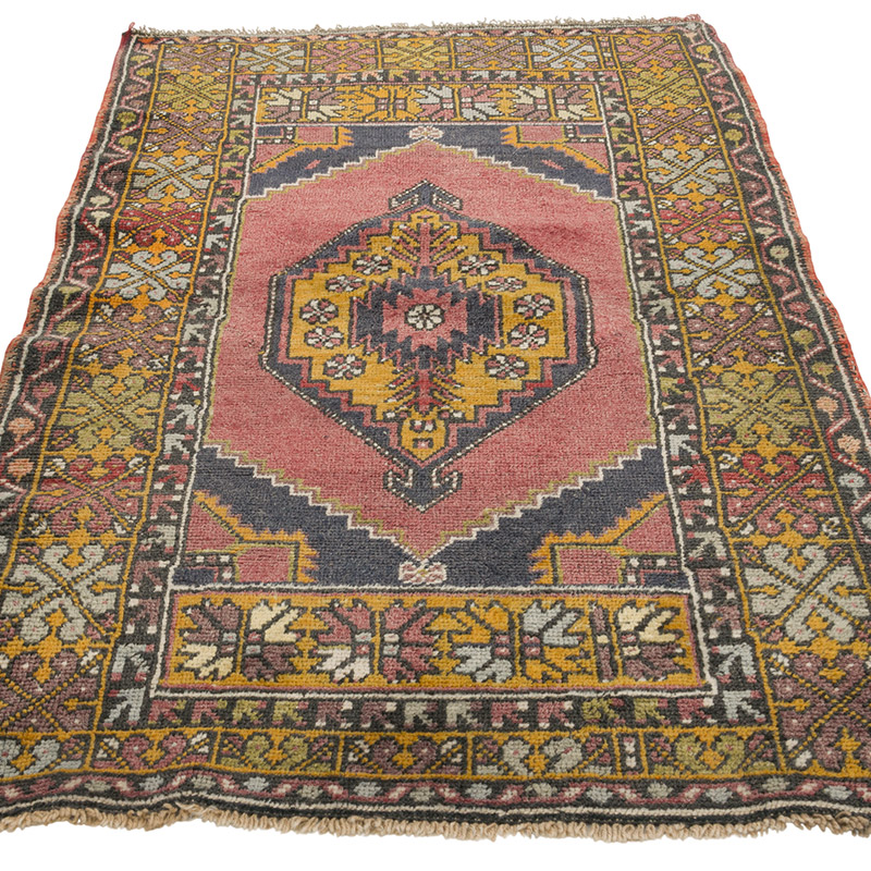 Vintage Turkish Hand-Knotted Rug - 3' 3" x 5' 7" (39" x 67") - K0087848