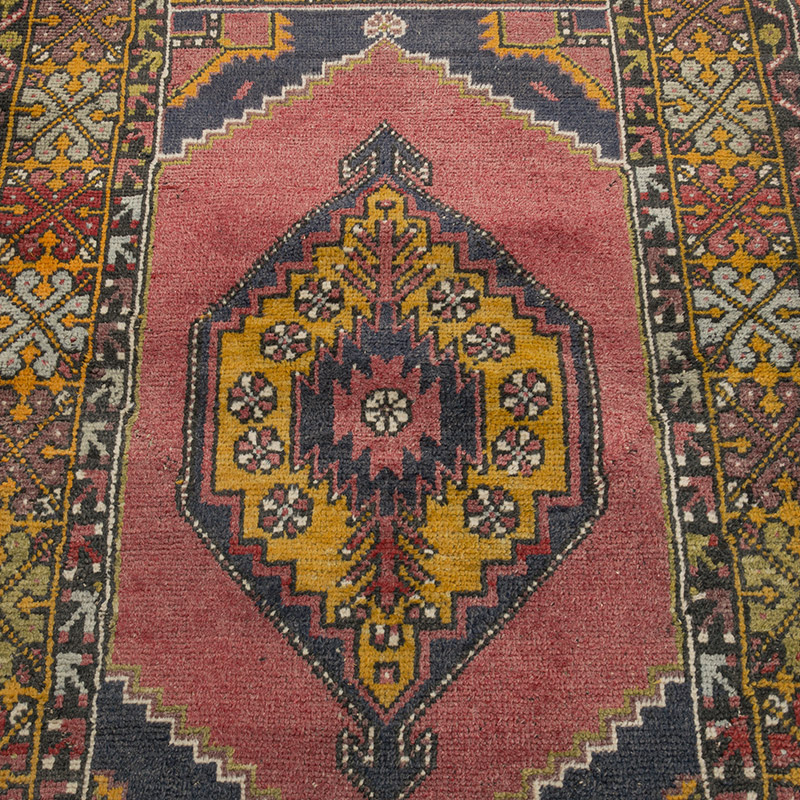 Vintage Turkish Hand-Knotted Rug - 3' 3" x 5' 7" (39" x 67") - K0087848