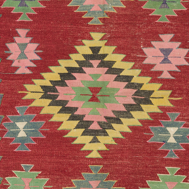 Vintage Manisa Kilim Rug - 5' 5" x 7' 11" (65" x 95") - K0087963