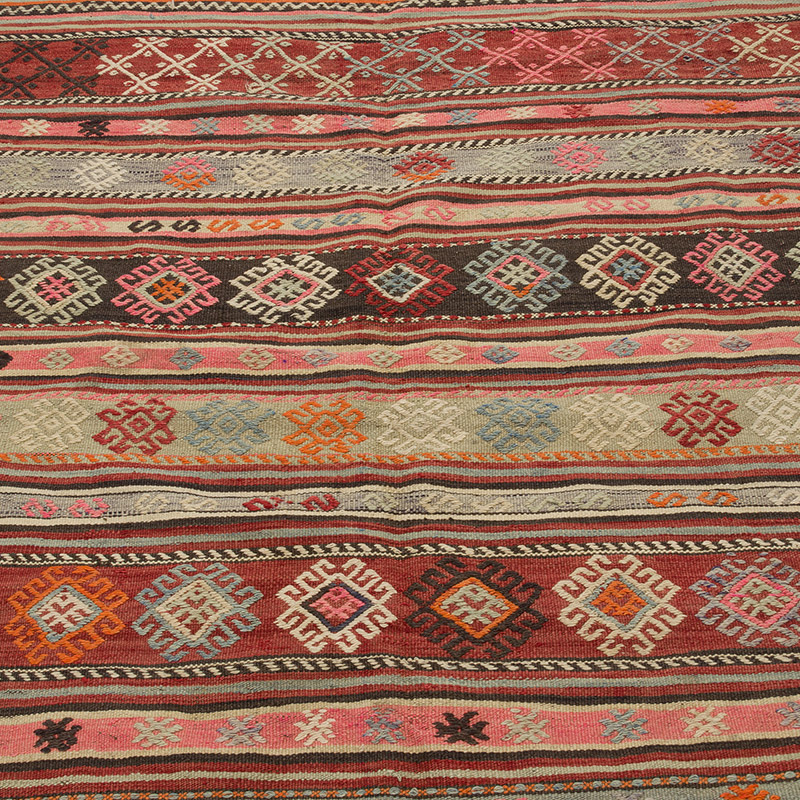 Balıkesir Kilimi - 137 cm x 202 cm - K0087970