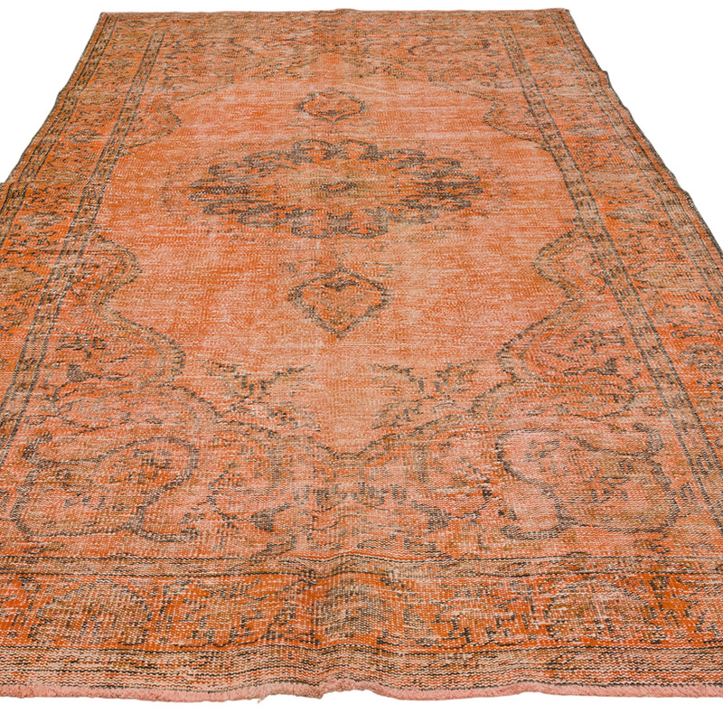 Over-dyed Vintage Hand-Knotted Turkish Rug - 5' 1" x 9' 5" (61" x 113") - K0088006