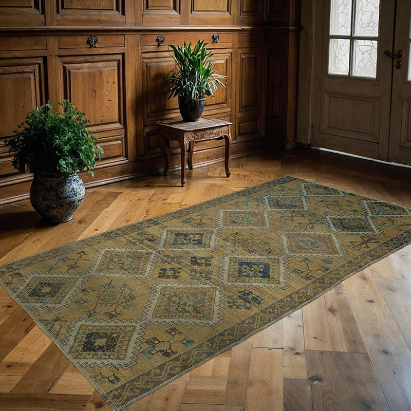 Vintage Turkish Hand-Knotted Rug - 4' 9" x 8' 7" (57" x 103") - K0088047