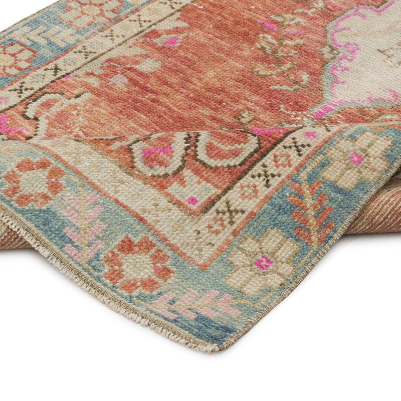 Vintage Turkish Hand-Knotted Runner - 2' 7" x 6' 3" (31" x 75") - K0088063