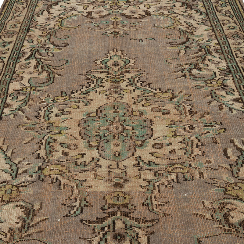Vintage Turkish Hand-Knotted Rug - 5' 8" x 9'  (68" x 108") - K0088084