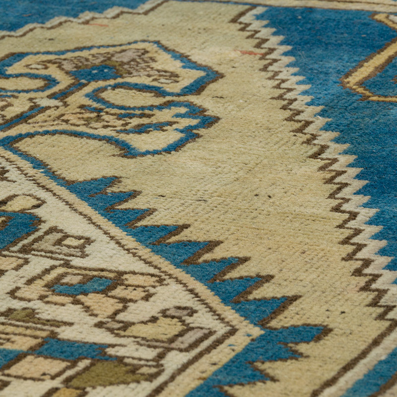 Vintage Turkish Hand-Knotted Rug - 4' 3" x 8'  (51" x 96") - K0088090