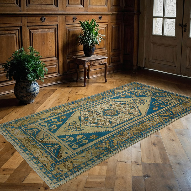 Vintage Turkish Hand-Knotted Rug - 4' 3" x 8'  (51" x 96") - K0088090