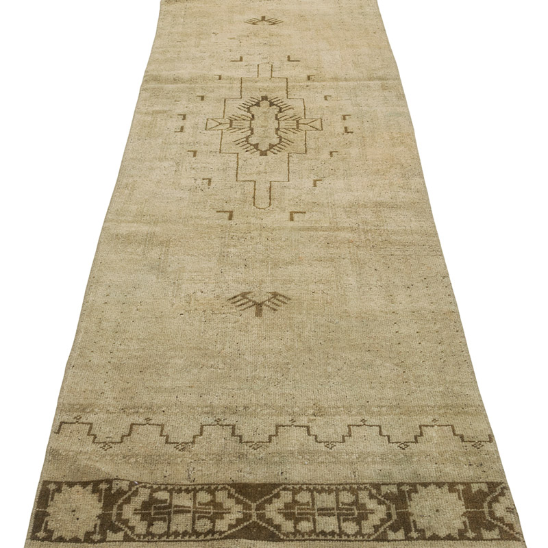 Vintage Turkish Hand-Knotted Runner - 2' 4" x 9' 5" (28" x 113") - K0088091