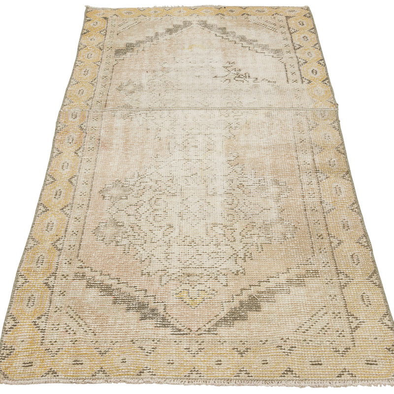 Vintage Turkish Hand-Knotted Rug - 2' 7" x 5' 7" (31" x 67") - K0088145