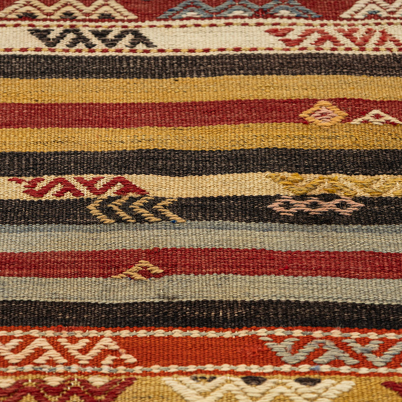 Vintage Balikesir Kilim Rug - 3' 4" x 4' 7" (40" x 55") - K0088150