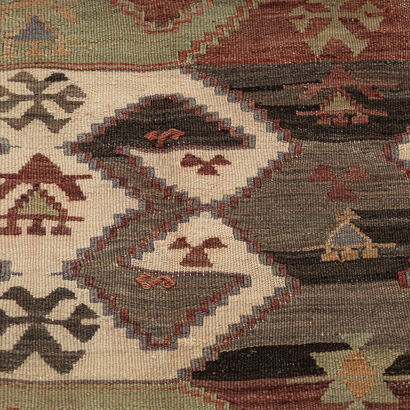 Vintage Afyon Kilim Rug - 4' 4" x 6' 9" (52" x 81") - K0088153