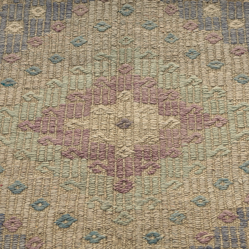 Vintage Anatolian Jijim Rug - 5' 8" x 8' 1" (68" x 97") - K0088163