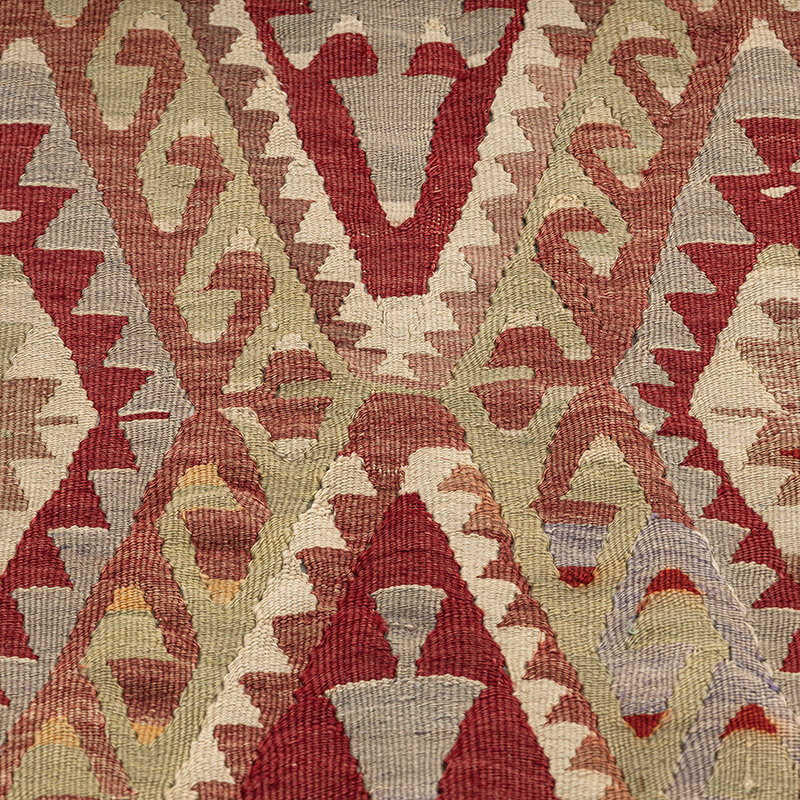 Vintage Esme Kilim Rug - 4' 4" x 7' 3" (52" x 87") - K0088200