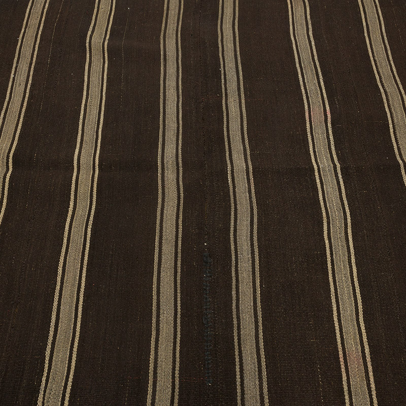 Vintage Anatolian Kilim Rug - 6' 11" x 5' 9" (83" x 69") - K0088291