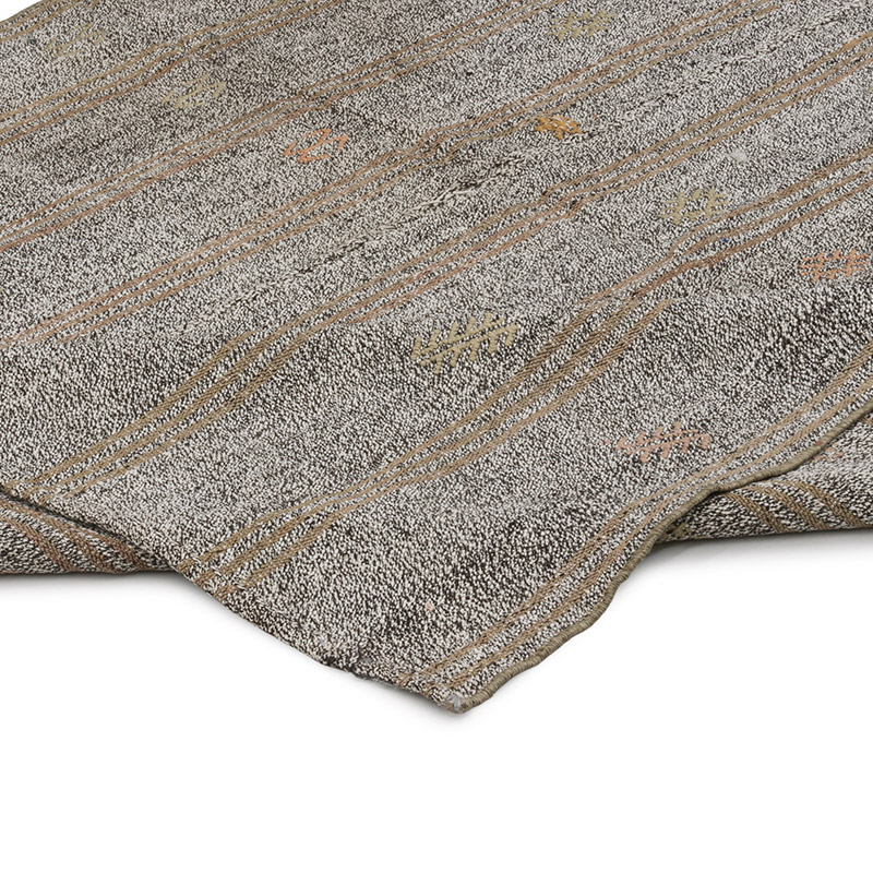 Vintage Anatolian Kilim Rug - 4' 5" x 6'  (53" x 72") - K0088307