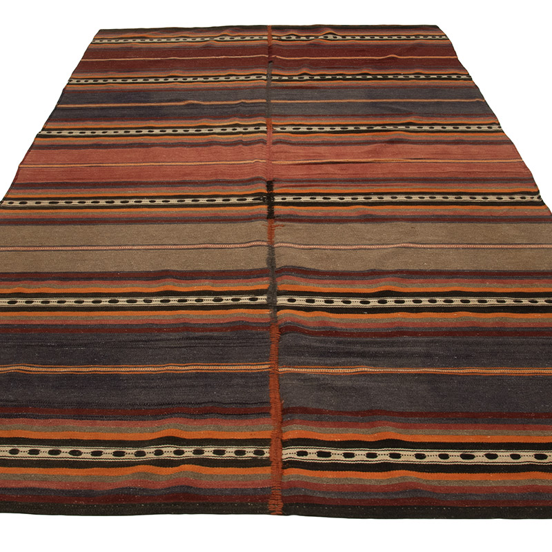 Vintage Anatolian Kilim Rug - 4' 8" x 8' 5" (56" x 101") - K0088372