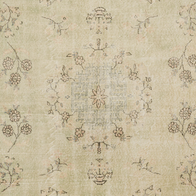 Vintage Turkish Hand-Knotted Rug - 6' 11" x 10' 2" (83" x 122") - K0088378