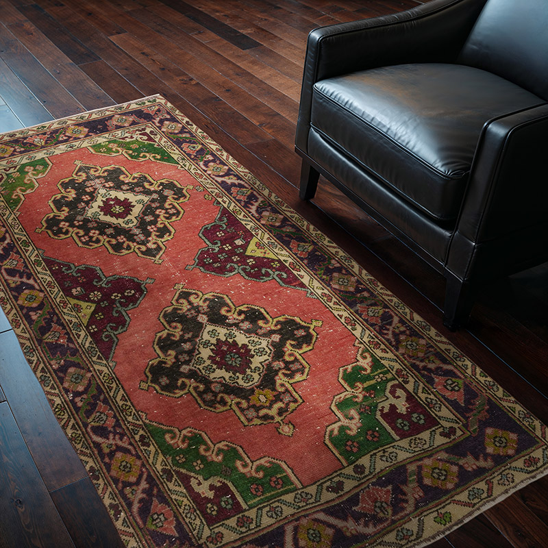 Vintage Turkish Hand-Knotted Rug - 3' 7" x 6' 5" (43" x 77") - K0088397
