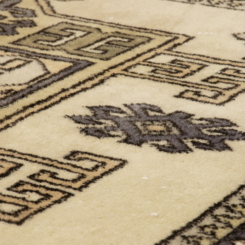 Vintage Turkish Hand-Knotted Rug - 5' 7" x 8' 8" (67" x 104") - K0088408