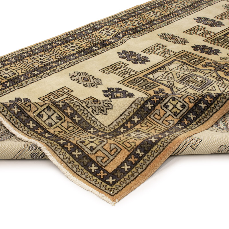 Vintage Turkish Hand-Knotted Rug - 5' 7" x 8' 8" (67" x 104") - K0088408