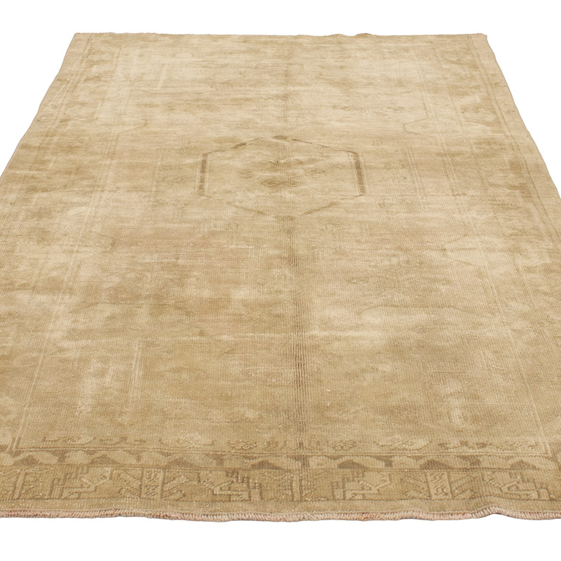 Vintage Turkish Hand-Knotted Rug - 4' 4" x 7' 4" (52" x 88") - K0088478