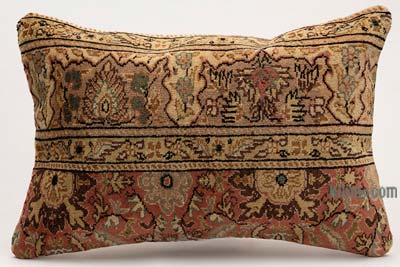 Halı Yastık Kılıfı