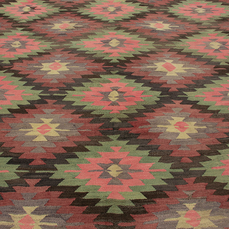 Vintage Mihalic Kilim Rug - 6' 1" x 9' 7" (73" x 115") - K0088990