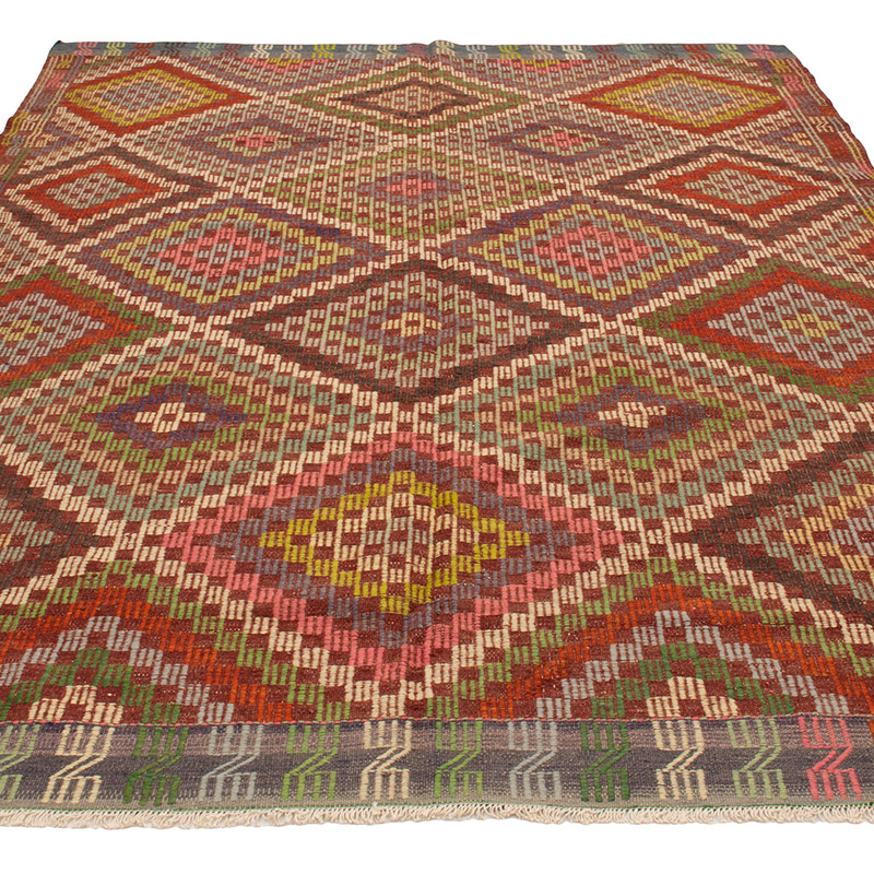 Vintage Anatolian Jijim Rug - 6' 8" x 9' 2" (80" x 110") - K0089003