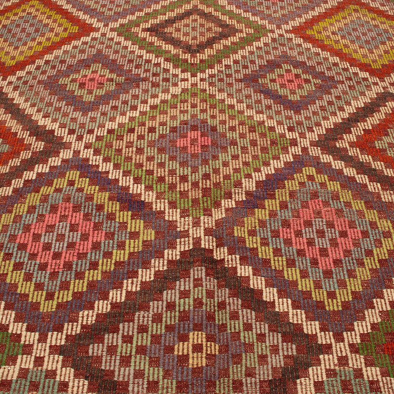 Vintage Anatolian Jijim Rug - 6' 8" x 9' 2" (80" x 110") - K0089003