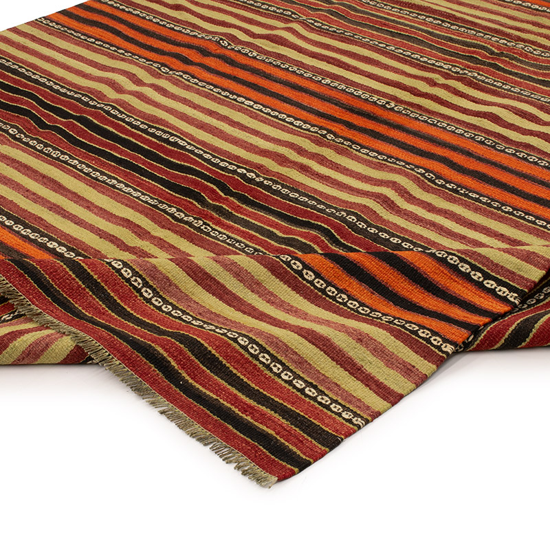Vintage Konya Kilim Rug - 5' 9" x 9' 10" (69" x 118") - K0089031