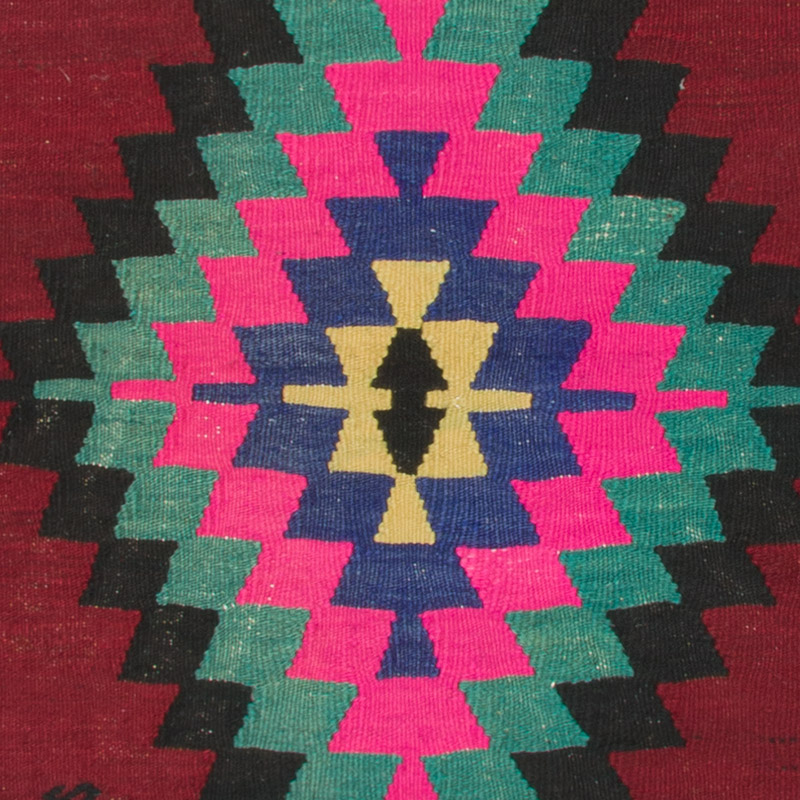 Vintage Mihalic Kilim Rug - 2' 9" x 3' 1" (33" x 37") - K0089055