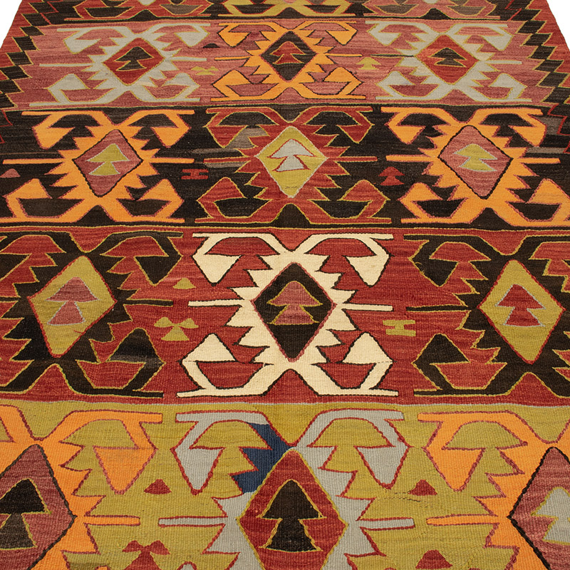 Vintage Konya Kilim Rug - 5' 6" x 10' 4" (66" x 124") - K0089059
