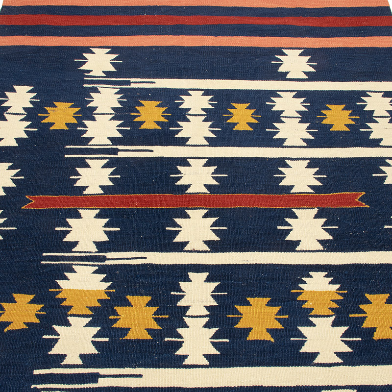 New Handwoven Turkish Kilim Rug - 4' 1" x 6' 3" (49" x 75") - K0089105