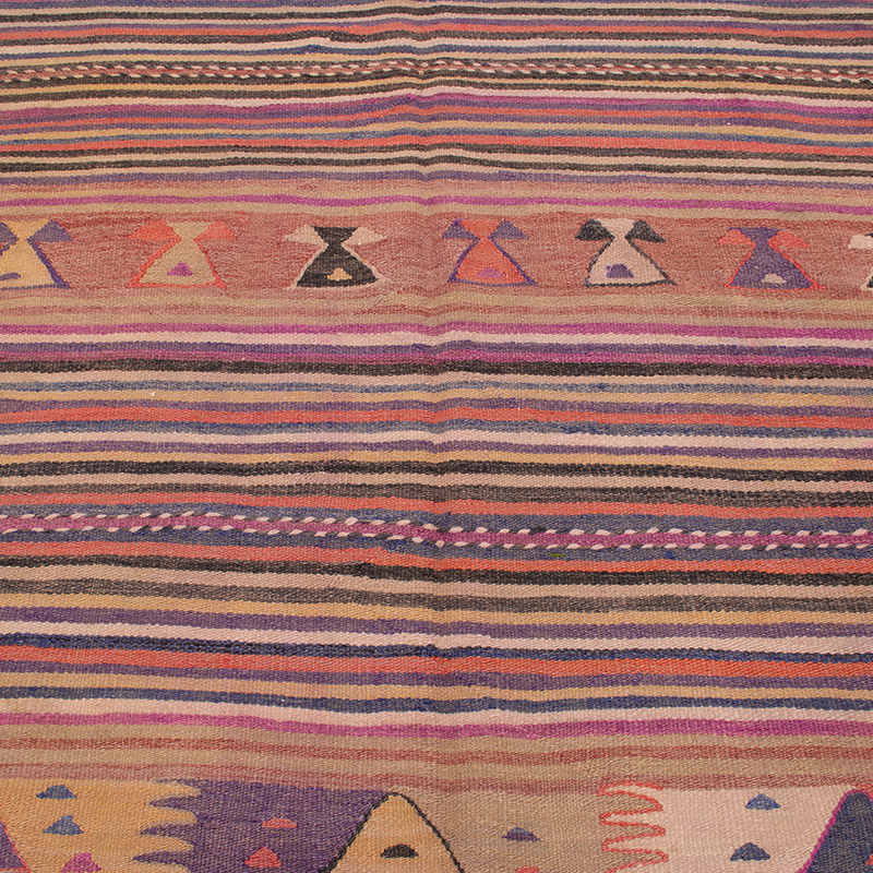 Vintage Balikesir Kilim Rug - 4' 5" x 4' 11" (53" x 59") - K0089109